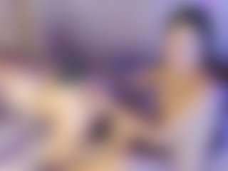 Live cam show with studValerin-Abbi - Strip on Camsoda