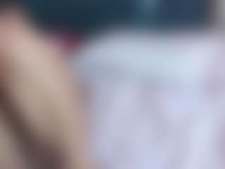 Live cam show with studValerin-Abbi - Average on Livezox