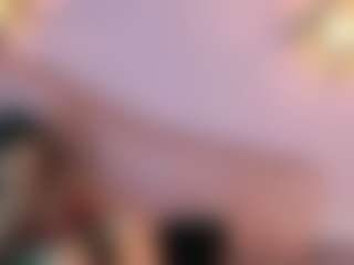 Live cam show with studValerin-Abbi - Natural on sexylive.show