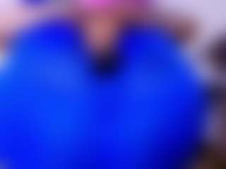 Live cam show with andrea-jones11 - Public on Camsoda