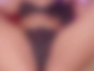 Live cam show with andrea-jones11 - Smoking on Free Soda
