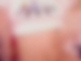 Live cam show with andrea-jones11 - Smoking on camgirlchat.live