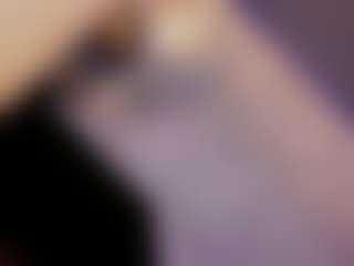 Live cam show with kimMaddie - Black Hair on CamwithHer