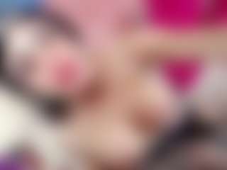 Live cam show with ValeriaRiosQueen - Spank on Camsoda