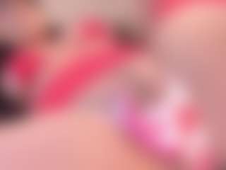 Live cam show with Yiovanna19 - Legs on CSO-WL