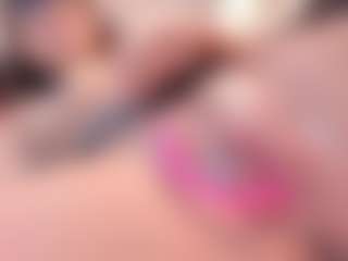 Live cam show with Yiovanna19 - Long Legs on justonemore.cc