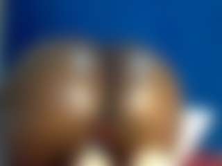 Live cam show with BUSTY-BEE - Ebony on SquirtSoMuch | kenya