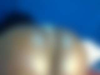 BUSTY-BEE's Live Sex Cam Show
