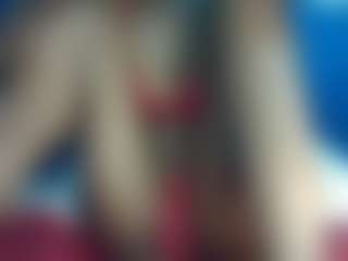 Live cam show with BUSTY-BEE - Ebony on sexytreat.net