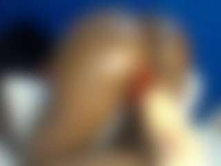 Live cam show with BUSTY-BEE - Ebony on https://playwithruby.com | kenya