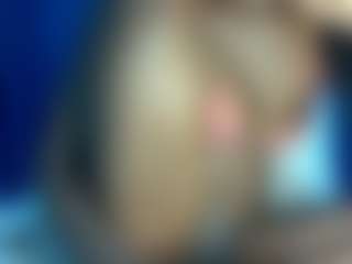 Live cam show with BUSTY-BEE - Ebony on Free Soda | kenya