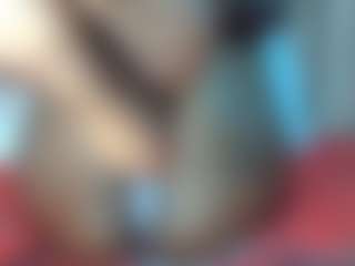 Live cam show with BUSTY-BEE - Ebony Small Tits on Camsoda