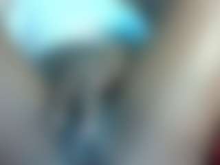 Live cam show with BUSTY-BEE - Ebony Amateur on sexytreat.net
