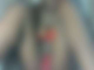 BUSTY-BEE's Live Sex Cam Show