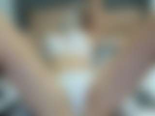 EllaSweet11's Live Sex Cam Show