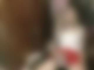 Live cam show with ombeline1 - Tease on Camsoda