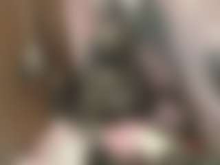 Emilie's Live Sex Cam Show