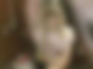 Live cam show with Emilie - Smoking on Cam Slut