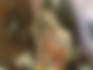 Live cam show with Emilie - Orgasm on Camsoda