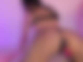 IlianaPhoenix's Live Sex Cam Show