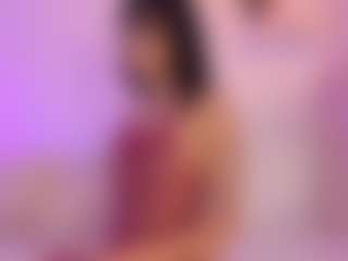 Iliana's Live Sex Cam Show