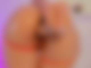 Iliana's Live Sex Cam Show