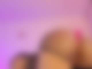 Iliana's Live Sex Cam Show