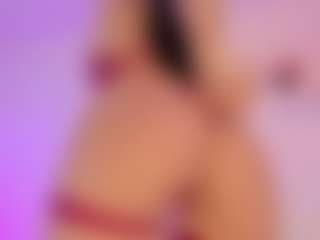 Iliana's Live Sex Cam Show