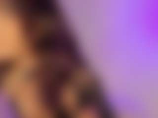 Iliana's Live Sex Cam Show