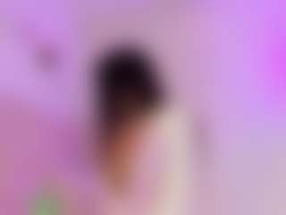 Iliana's Live Sex Cam Show