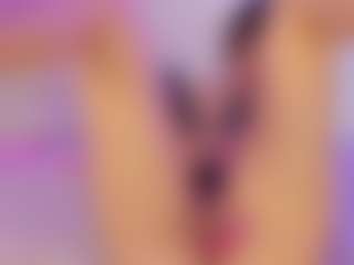 Iliana's Live Sex Cam Show