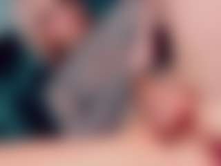KataleyaBigCock's Live Sex Cam Show