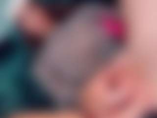 KataleyaBigCock's Live Sex Cam Show