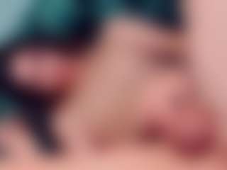 KataleyaBigCock's Live Sex Cam Show