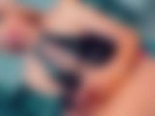 KataleyaBigCock's Live Sex Cam Show