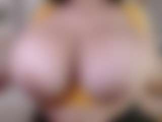 neytirimoon's Live Sex Cam Show