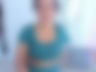 Live cam show with Koriinn - Thong on CamClone