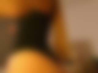 Live cam show with Tracy - Fingering on Hubzter Live