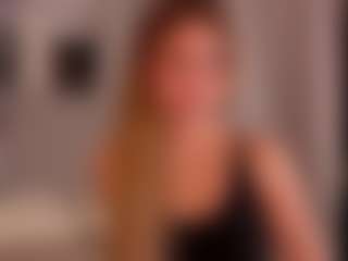 Live cam show with Tracy - Young Adult on xxxlivecams.org