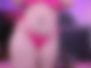 Live cam show with Alyssa-Kross - Squirt on Strip Flash - Live Sex Shows