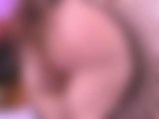 Alyssa-Kross's Live Sex Cam Show
