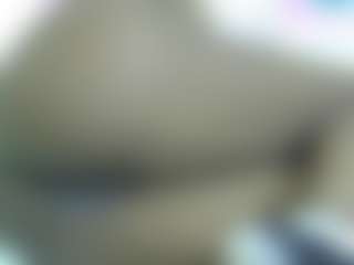 Live cam show with Cuteavrl - Ebony on 1on1-livenow