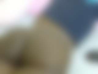 Live cam show with Cuteavrl - Ebony on Hubzter Live | united states