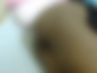Live cam show with Cuteavrl - Athletic Ebony on Milfs Live