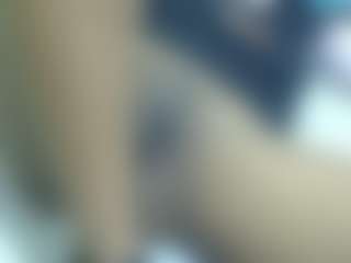 Live cam show with Cuteavrl - Ebony on StripNow | united states