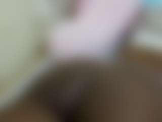 Cuteavrl's Live Sex Cam Show