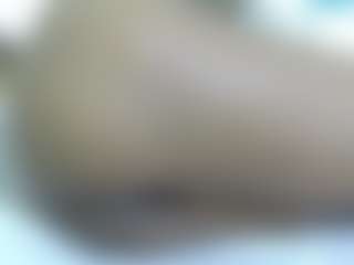 Live cam show with Cuteavrl - Ebony on Big Tits | united states