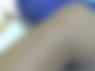 Cuteavrl's Live Sex Cam Show
