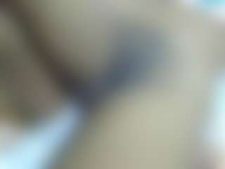 Live cam show with Cuteavrl - Athletic Ebony on Sweet Sext