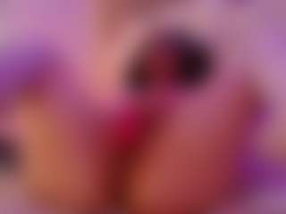 Live cam show with Katy Van - Fingering on Camsoda